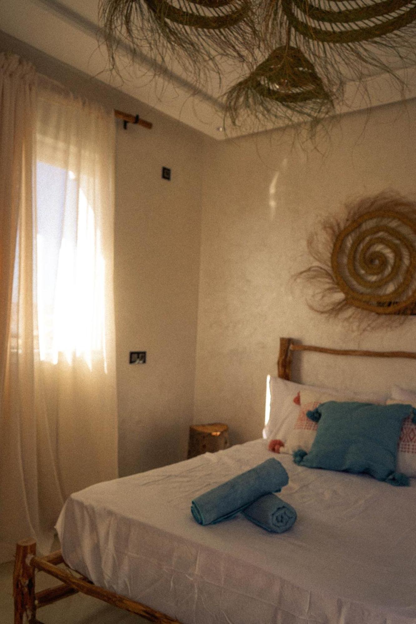 Bed and Breakfast Wild Surf Morocco Tamraght Екстер'єр фото